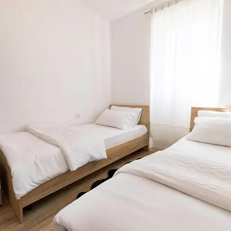 Ruza By El-pi Tours Apartament Njivice