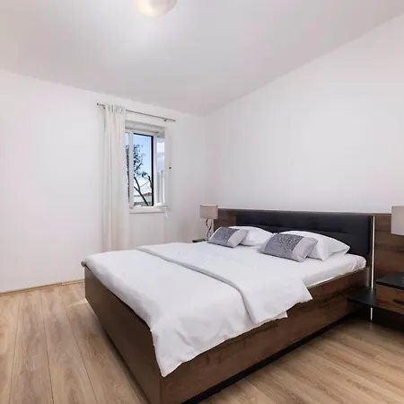 Ruza By El-pi Tours Apartamento Njivice