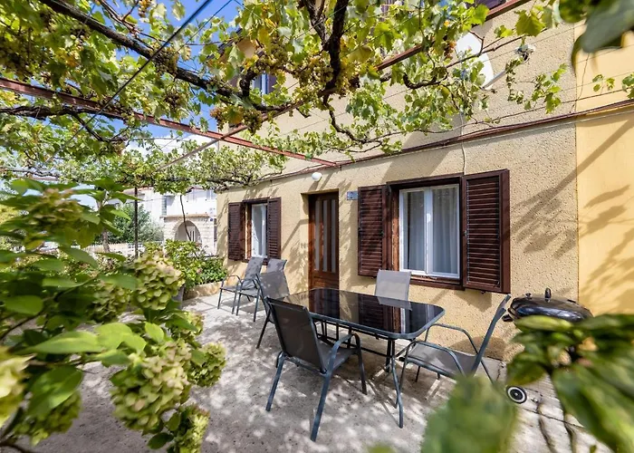 Apartament Ruza By El-pi Tours Njivice